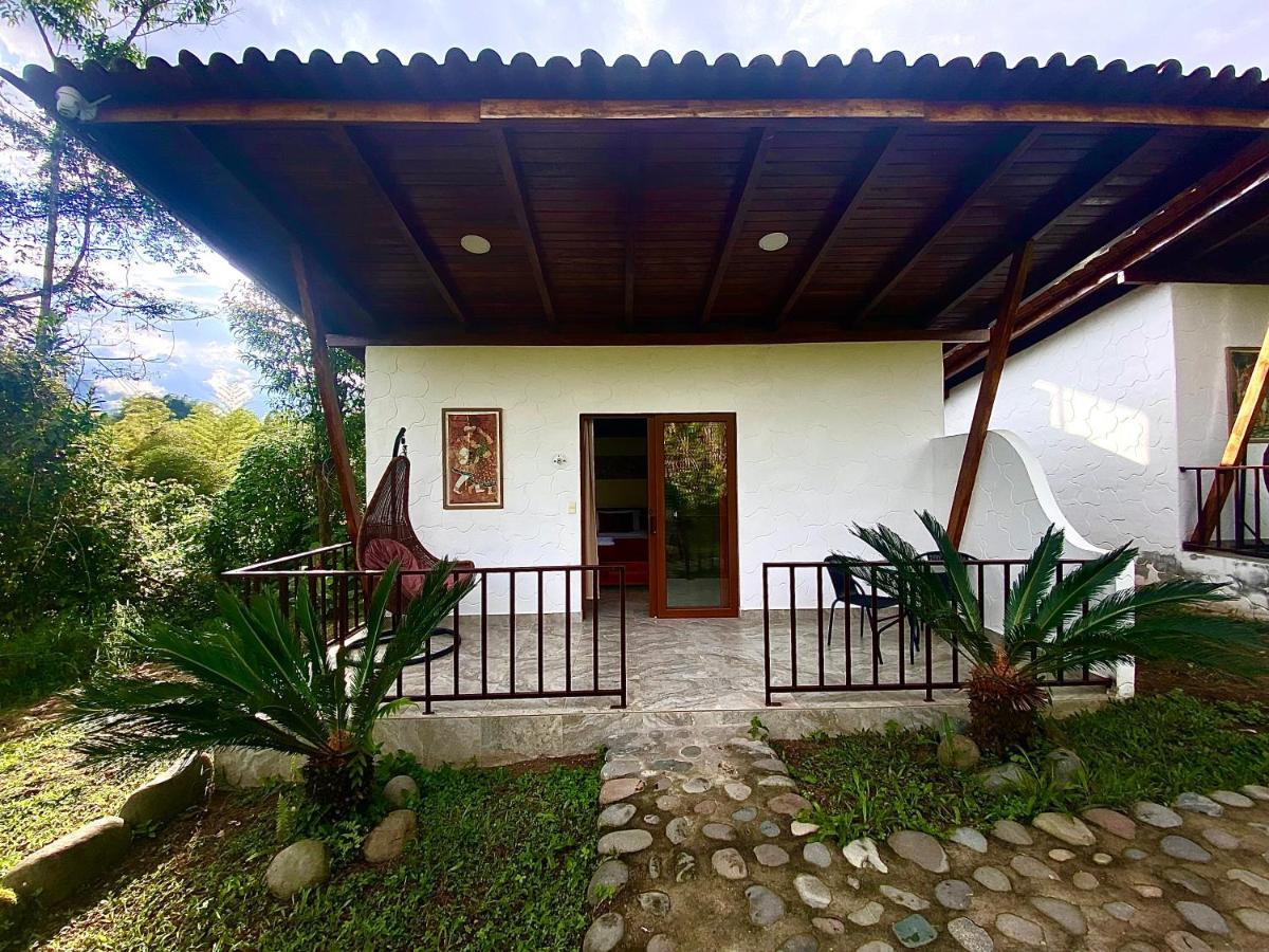 Coffee Lodge Cristal Glamping & Spa Mindo Exterior photo